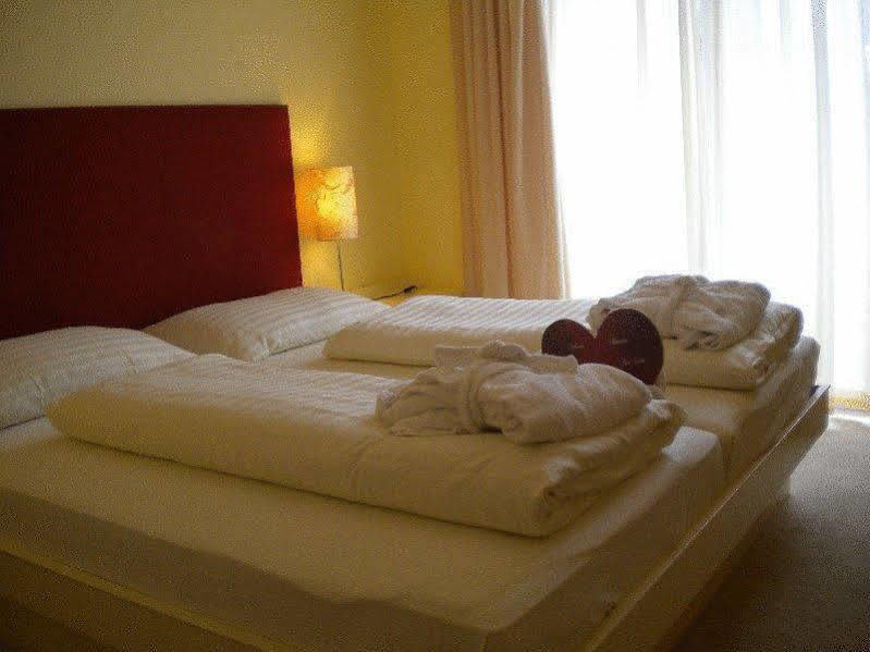 Landhotel Rosentaler Hof Sankt Jakob im Rosental Ngoại thất bức ảnh
